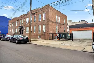 95-07 Cresskill Pl, New York City, NY 11435 - Photo 19