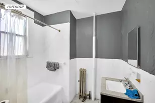 95-07 Cresskill Pl, New York City, NY 11435 - Photo 17