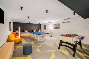 212 W 95th St, New York City, NY 10025 - Photo 19