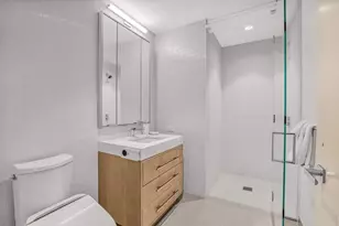 212 W 95th St, New York City, NY 10025 - Photo 11