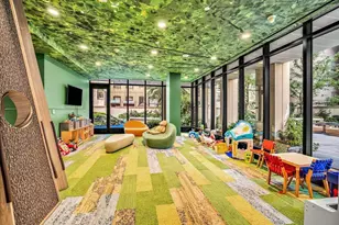 212 W 95th St, New York City, NY 10025 - Photo 17