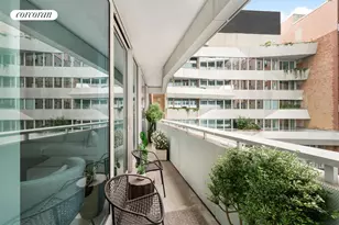 121 E 22nd St, New York City, NY 10010 - Photo 5