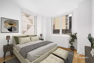 212 E 47th St, New York City, NY 10017 - Photo 3