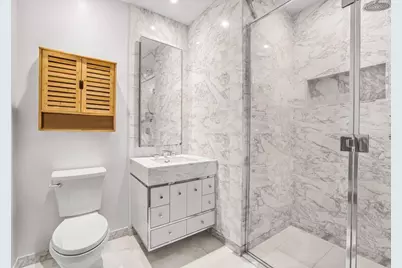 138 E 50th Street #17B, New York City, NY 10022 - Photo 5
