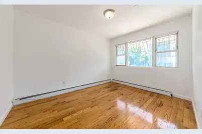 27 Pulaski Street, New York City, NY 11206 - Photo 11