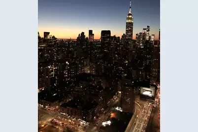 330 E 38th Street #49O, New York City, NY 10016 - Photo 9