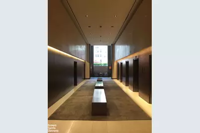 20 Pine Street #2706, New York City, NY 10005 - Photo 15