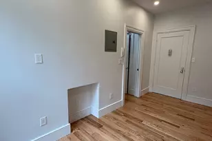 380 Riverside Dr, New York City, NY 10025 - Photo 3