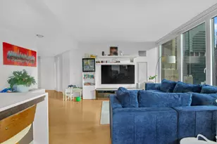 247 W 46th St, New York City, NY 10036 - Photo 7