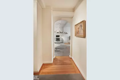 2 Horatio Street #4B, New York City, NY 10014 - Photo 5