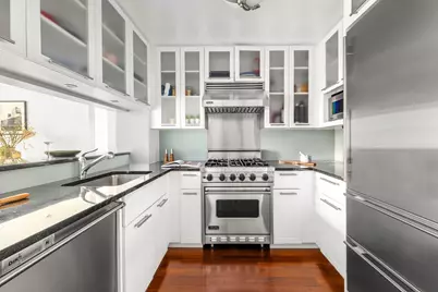 45 Park Avenue #202, New York City, NY 10016 - Photo 5