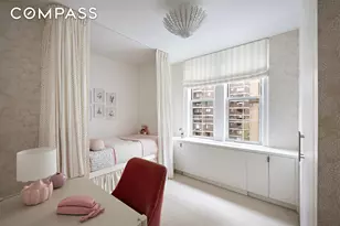 1070 Park Ave, New York City, NY 10128 - Photo 11