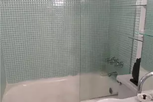 150 W 51st St, New York City, NY 10019 - Photo 3