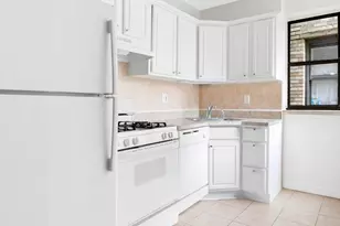 55 E 190th St, New York City, NY 10468 - Photo 7