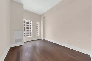 250 E 49th St, New York City, NY 10017 - Photo 9