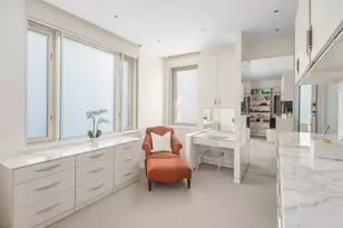 21 E 96th St, New York City, NY 10128 - Photo 11