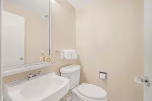 910 5th Ave, New York City, NY 10021 - Photo 15