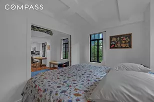 320 E 42nd St, New York City, NY 10017 - Photo 13