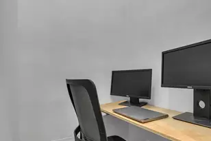 320 E 42nd St, New York City, NY 10017 - Photo 11