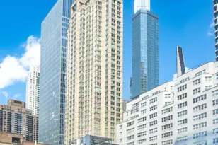 310 W 52nd St, New York City, NY 10019 - Photo 3