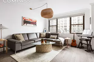 301 E 69th St, New York City, NY 10021 - Photo 3