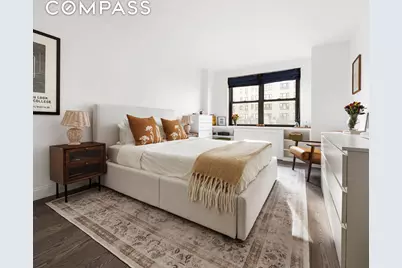 301 E 69th Street #7E, New York City, NY 10021 - Photo 5