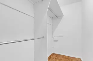 360 E 72nd St, New York City, NY 10021 - Photo 9