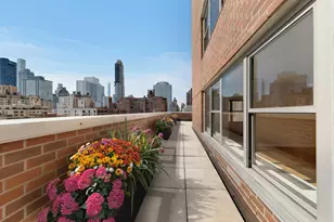 360 E 72nd St, New York City, NY 10021 - Photo 3