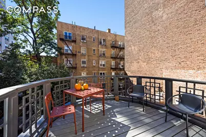 112 W 13th Street, New York City, NY 10011 - Photo 27