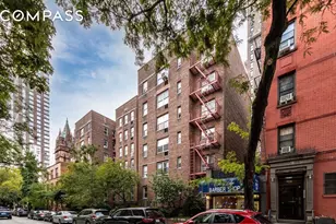 302 E 88th St, New York City, NY 10128 - Photo 15