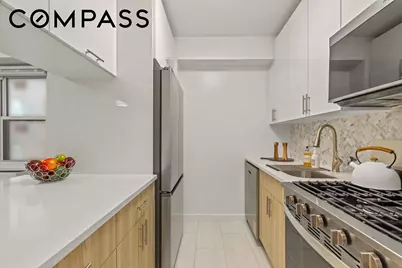 400 E 54th Street #8A, New York City, NY 10022 - Photo 7