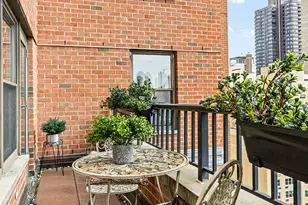 400 E 85th St, New York City, NY 10028 - Photo 3