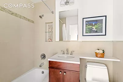 400 E 85th Street #15A, New York City, NY 10028 - Photo 7