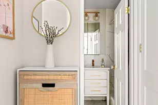 160 E 91st St, New York City, NY 10128 - Photo 3