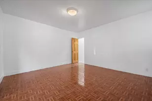 147-44 84th Dr, New York City, NY 11435 - Photo 7