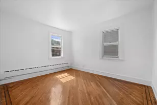 147-44 84th Dr, New York City, NY 11435 - Photo 15