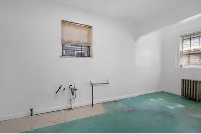 147-44 84th Drive #A, New York City, NY 11435 - Photo 9