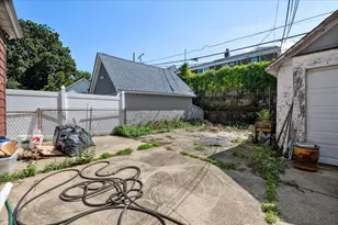 147-44 84th Dr, New York City, NY 11435 - Photo 29