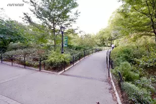 30 E 95th St, New York City, NY 10128 - Photo 9