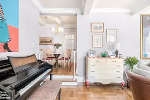 20 E 35th St, New York City, NY 10016 - Photo 5