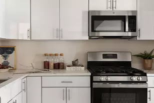 345 E 73rd St, New York City, NY 10021 - Photo 5