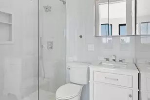 110 Luquer St, New York City, NY 11231 - Photo 9