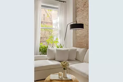 172 W 82nd Street #2A, New York City, NY 10024 - Photo 3