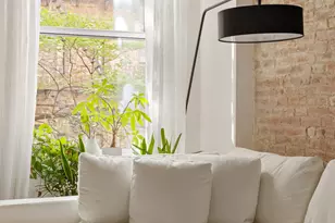 172 W 82 St, New York City, NY 10024 - Photo 3