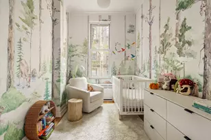 172 W 82 St, New York City, NY 10024 - Photo 7