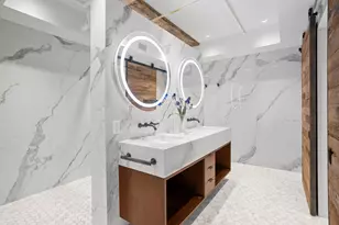 360 W 36th St., New York City, NY 10018 - Photo 11