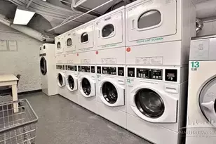 330 E 46th St, New York City, NY 10017 - Photo 7