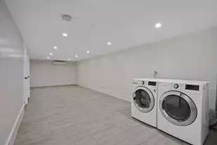 682 Madison St, New York City, NY 11221 - Photo 15