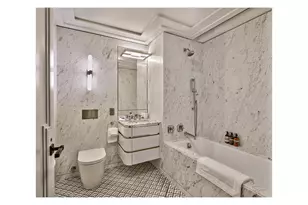 303 Park Ave, New York City, NY 10022 - Photo 3