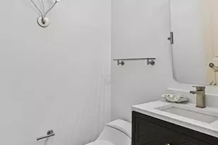 272 W 107th St, New York City, NY 10025 - Photo 11